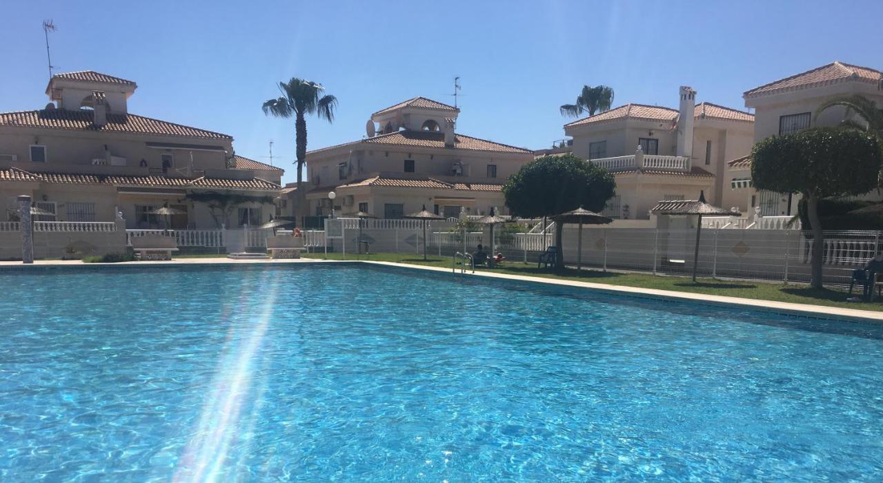 Greensuites La Zenia Torrevieja Playa Flamenca Εξωτερικό φωτογραφία